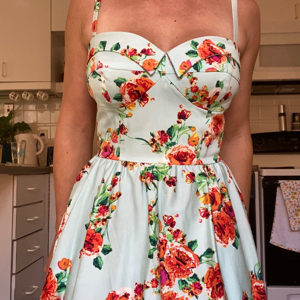 Floral dress sweetheart neckline